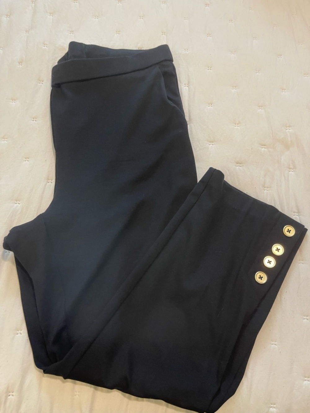 Jones New York Black Pants with Label Detail